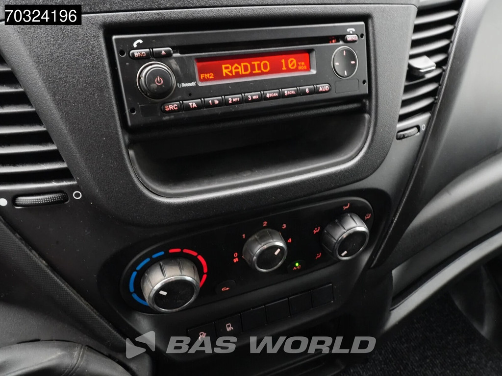 Iveco Daily 35C13 Dubbellucht L2H2 3,5t Trekhaak Airco Cruise Werkplaatsinrichting Euro6 L2 Airco Trekhaak Cruise control 14