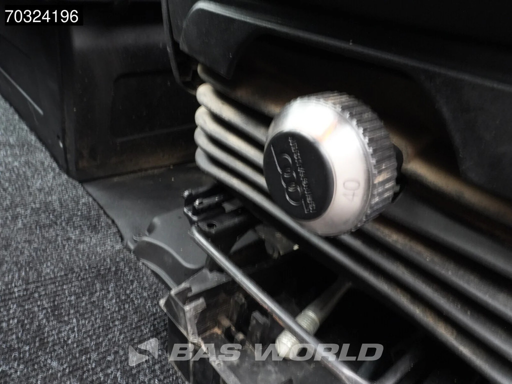 Iveco Daily 35C13 Dubbellucht L2H2 3,5t Trekhaak Airco Cruise Werkplaatsinrichting Euro6 L2 Airco Trekhaak Cruise control 20