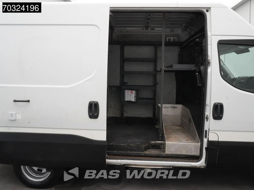 Iveco Daily 35C13 Dubbellucht L2H2 3,5t Trekhaak Airco Cruise Werkplaatsinrichting Euro6 L2 Airco Trekhaak Cruise control 9