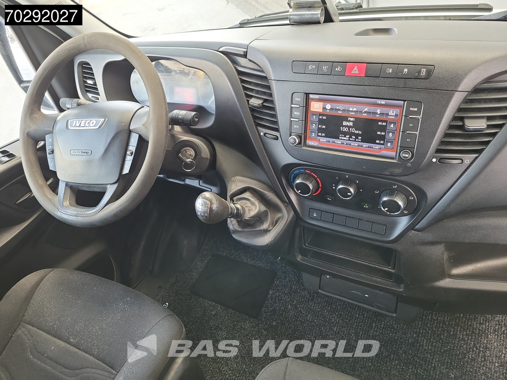 Iveco Daily 35C13 Kipper Dubbel Cabine Dubbellucht 3,5t Trekhaak Airco Camera APK 04-2026 Tipper Benne Kieper Airco Trekhaak 13