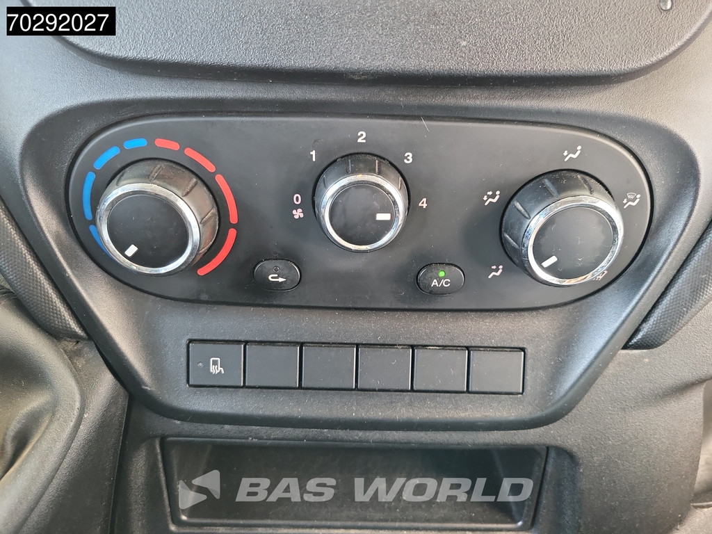 Iveco Daily 35C13 Kipper Dubbel Cabine Dubbellucht 3,5t Trekhaak Airco Camera APK 04-2026 Tipper Benne Kieper Airco Trekhaak 19