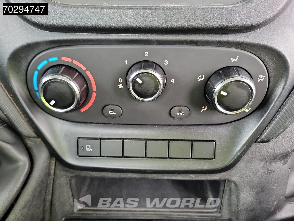 Iveco Daily 35C13 Kipper Dubbellucht 3,5t Trekhaak Airco Cruise Euro6 Tipper Benne Kieper 2m3 Airco Trekhaak Cruise control 13