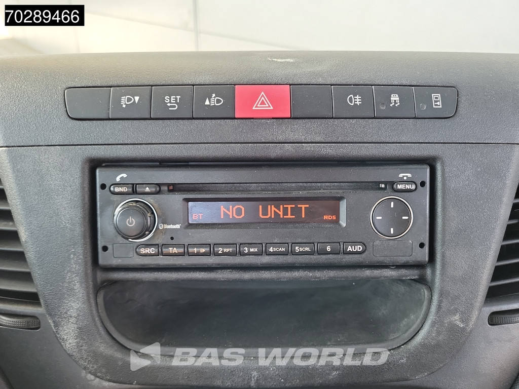 Iveco Daily 35C13 Kipper Dubbellucht 3,5t Trekhaak Airco Cruise Tipper Benne Kieper 2m3 Airco Trekhaak Cruise control 18