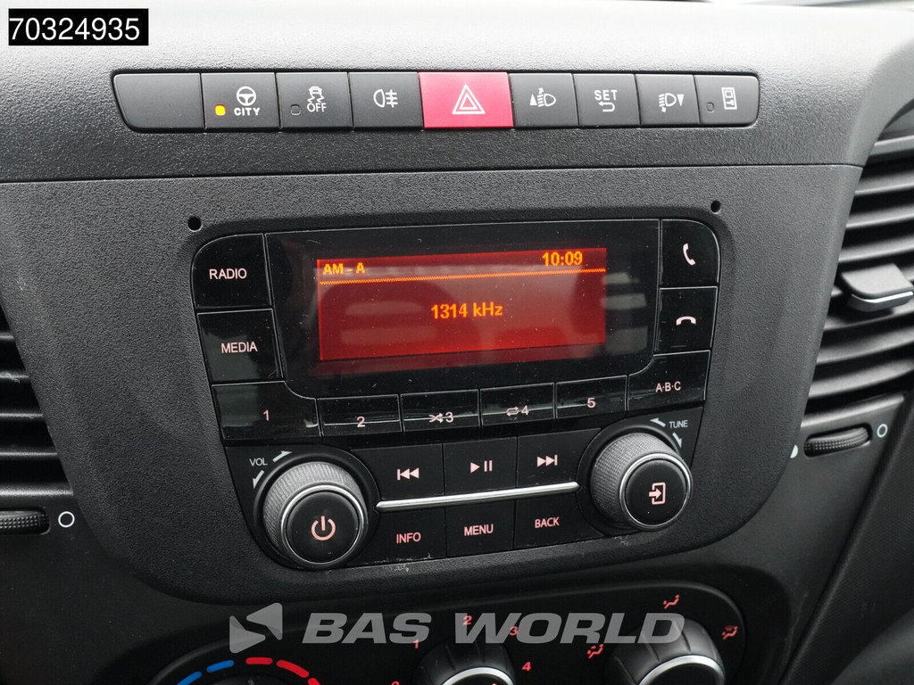 Iveco Daily 35C14 Automaat Kipper met Kist Dubbellucht Kipper 3,5t Trekhaak Airco Cruise Euro6 Tipper Benne Kieper Airco Trekhaak Cruise control 14