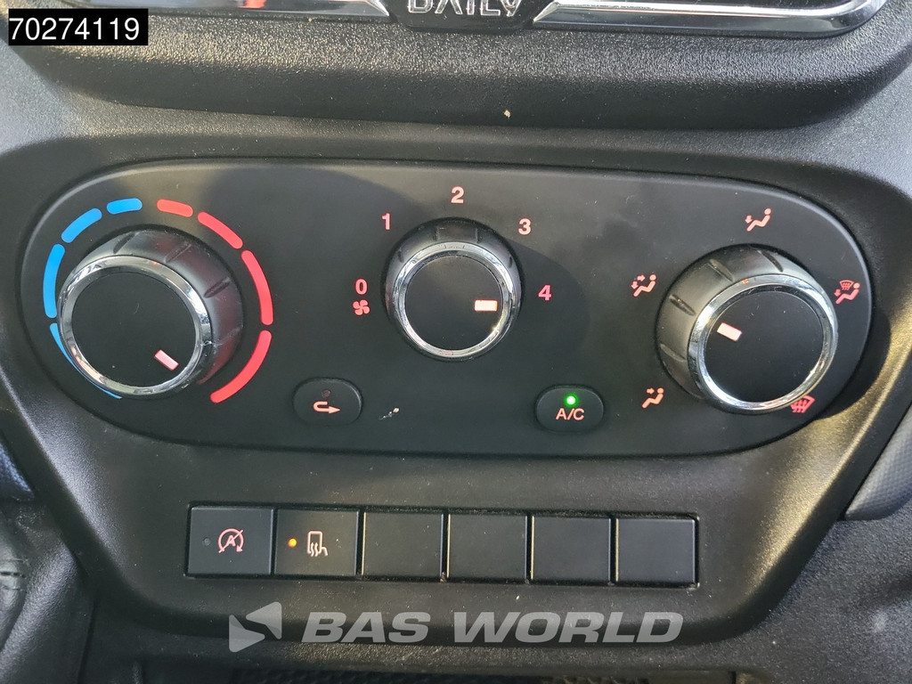 Iveco Daily 35C14 Automaat XXL 530cm Bakwagen Luchtvering Camera Airco Cruise Meubelbak Plancher Verkoopwagen Foodtruck 29m3 Airco Cruise control 14