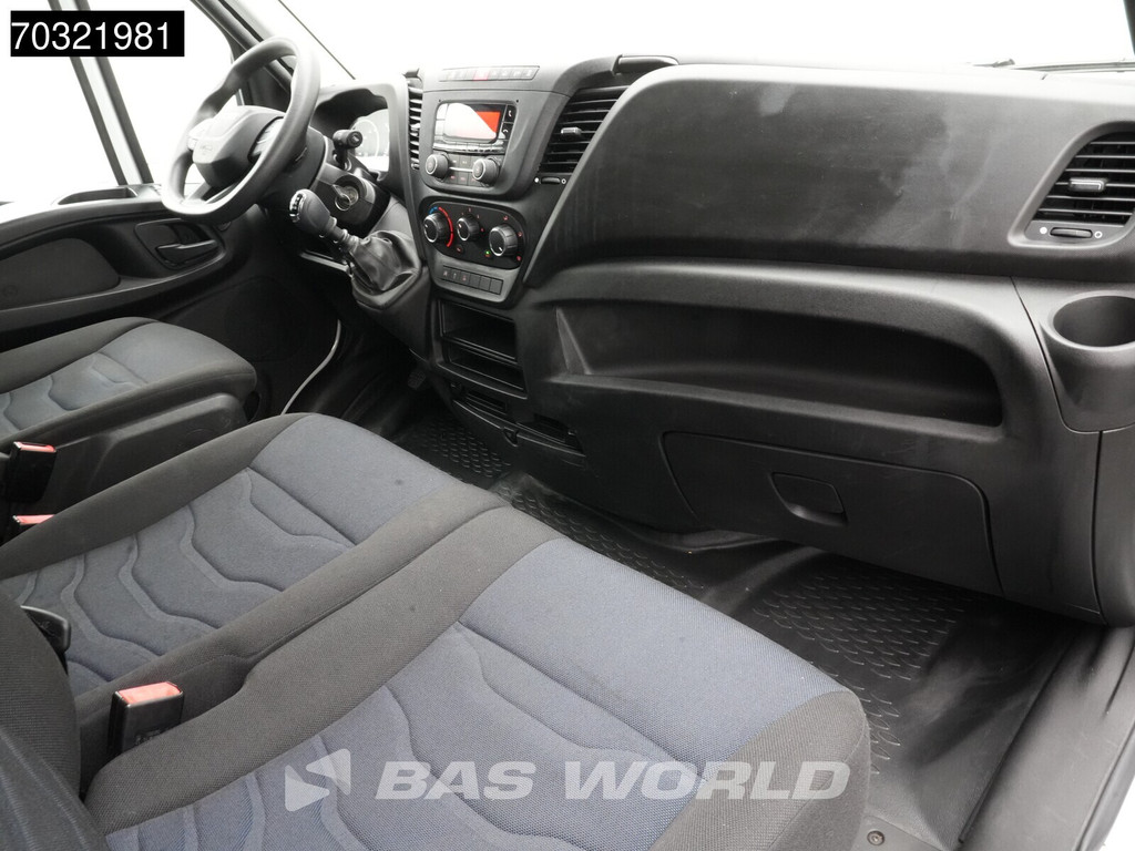 Iveco Daily 35C14 DHollandia Laadklep Dubbellucht Bakwagen Airco Cruise Euro6 Meubelbak Koffer Airco Cruise control 12