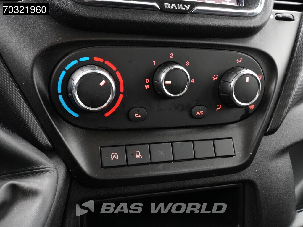 Iveco Daily 35C14 Dubbel Cabine Open Laadbak Dubbellucht 3,5t Trekhaak ACC Navi Airco Euro6 Pritsche Pickup Open Box Airco Dubbel cabine Trekhaak 12