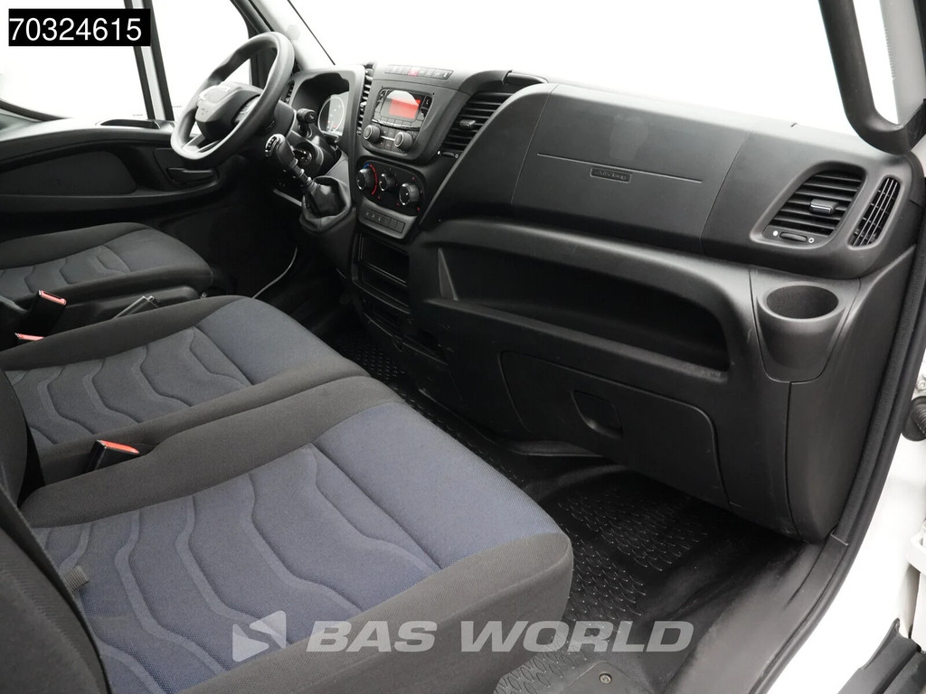 Iveco Daily 35C14 Dubbellucht L2H2 3,5t Trekhaak Airco Cruise Camera Euro6 L2 Airco Trekhaak Cruise control 15