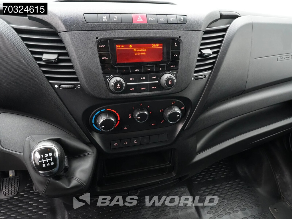 Iveco Daily 35C14 Dubbellucht L2H2 3,5t Trekhaak Airco Cruise Camera Euro6 L2 Airco Trekhaak Cruise control 16