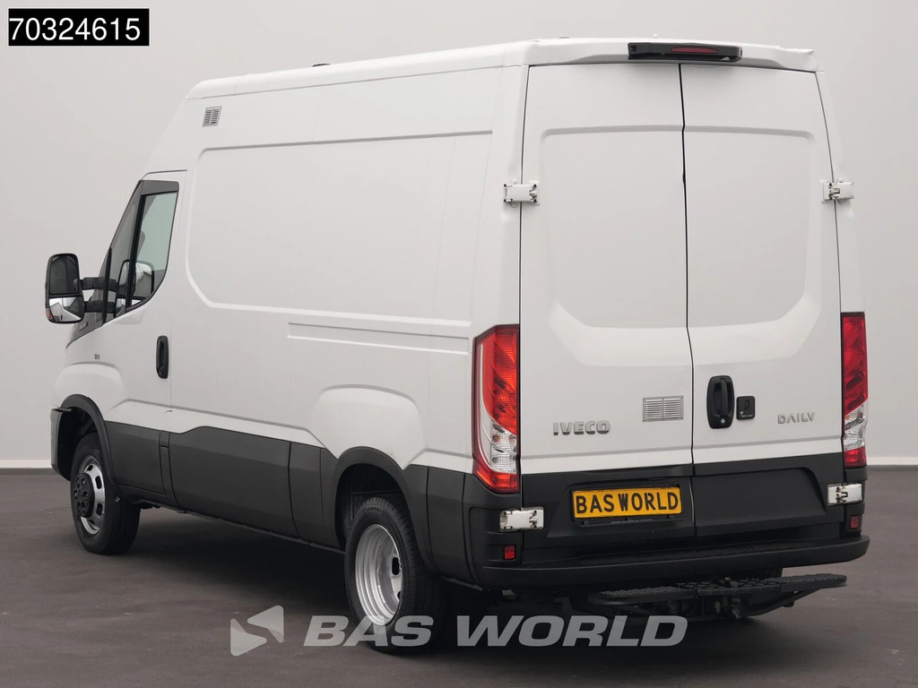 Iveco Daily 35C14 Dubbellucht L2H2 3,5t Trekhaak Airco Cruise Camera Euro6 L2 Airco Trekhaak Cruise control 6