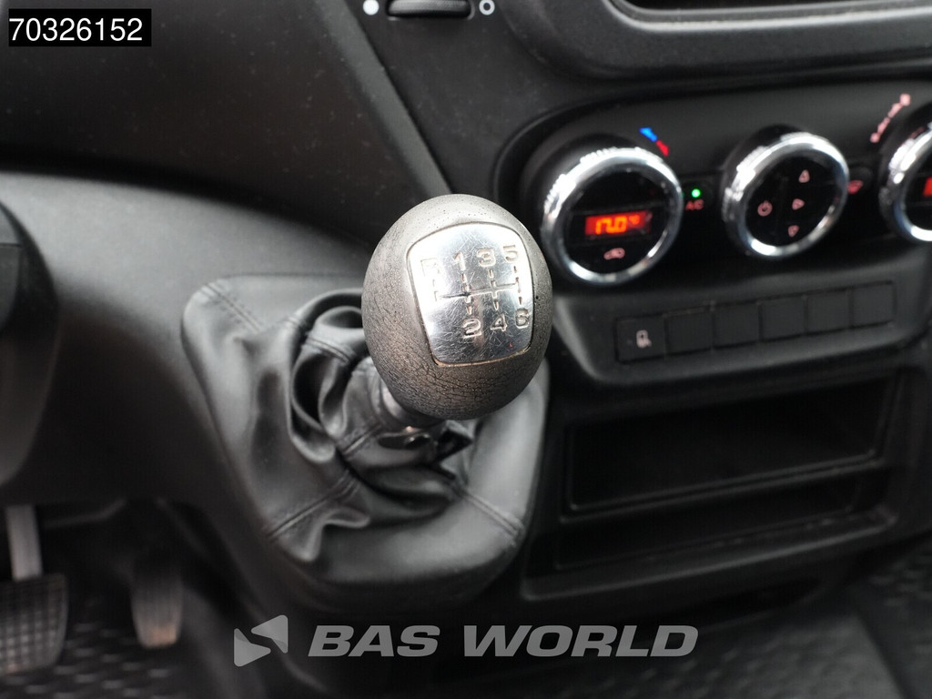 Iveco Daily 35C14 Dubbellucht L2H2 3,5t Trekhaak Airco Cruise Euro6 L2 Airco Trekhaak Cruise control 16