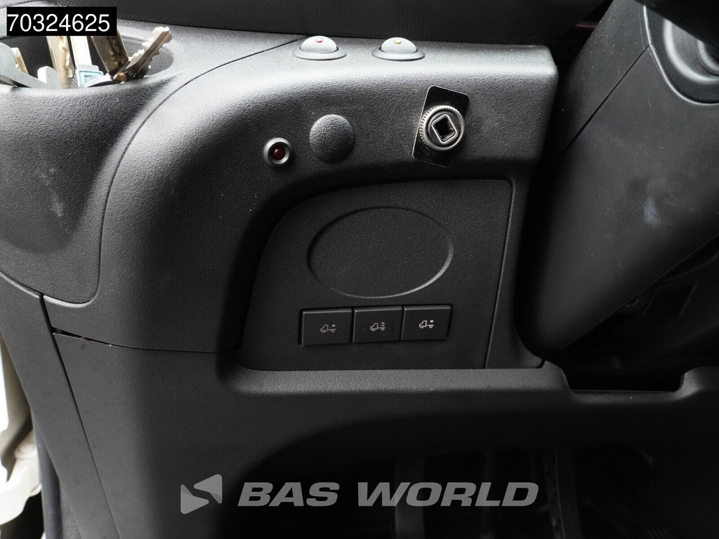Iveco Daily 35C14 Dubbellucht L2H2 3,5t Trekhaak Airco Cruise Euro6 L2 Airco Trekhaak Cruise control 21