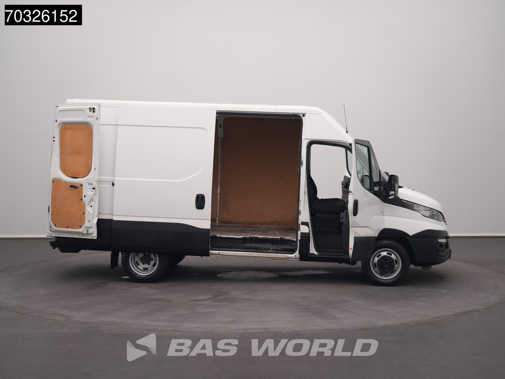 Iveco Daily 35C14 Dubbellucht L2H2 3,5t Trekhaak Airco Cruise Euro6 L2 Airco Trekhaak Cruise control 7