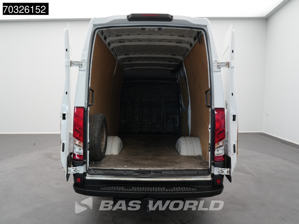 Iveco Daily 35C14 Dubbellucht L2H2 3,5t Trekhaak Airco Cruise Euro6 L2 Airco Trekhaak Cruise control 8