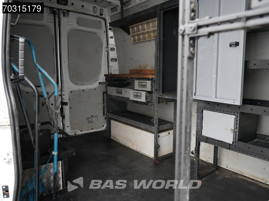 Iveco Daily 35C14 Dubbellucht L2H2 Airco Cruise Camera Werkplaatsinrichting 3,5t Trekgewicht Euro6 L2 Airco Cruise control 12