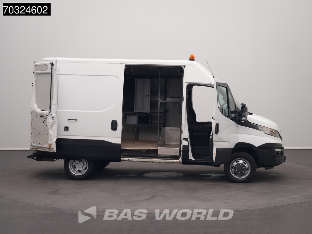 Iveco Daily 35C14 Euro6 L2H2 Dubbellucht 3.5t trekhaak Camera Airco Cruise Airco Trekhaak Cruise control 10