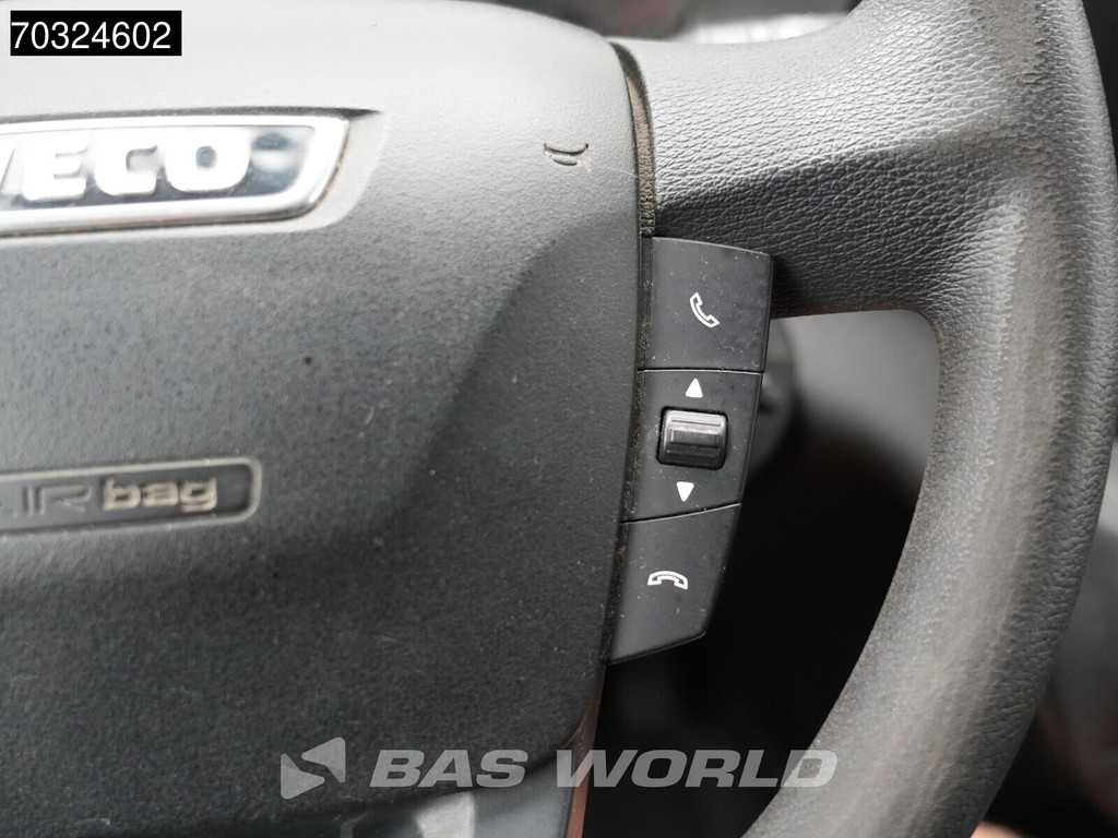 Iveco Daily 35C14 Euro6 L2H2 Dubbellucht 3.5t trekhaak Camera Airco Cruise Airco Trekhaak Cruise control 21