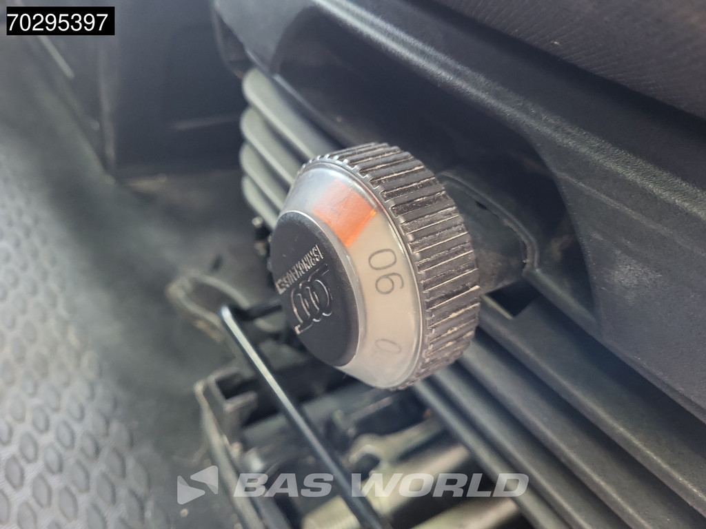 Iveco Daily 35C14 Kipper met Kist 3500kg trekhaak Airco Cruise Benne Tipper Kieper 2m3 Airco Trekhaak Cruise control 20