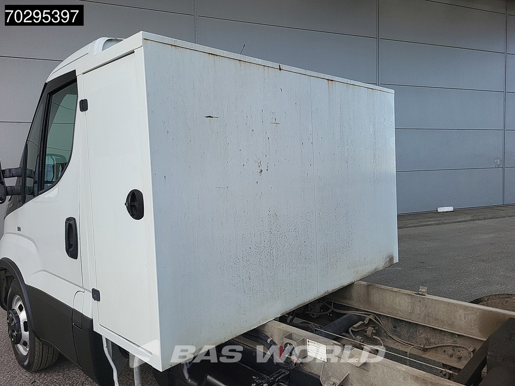 Iveco Daily 35C14 Kipper met Kist 3500kg trekhaak Airco Cruise Benne Tipper Kieper 2m3 Airco Trekhaak Cruise control 7