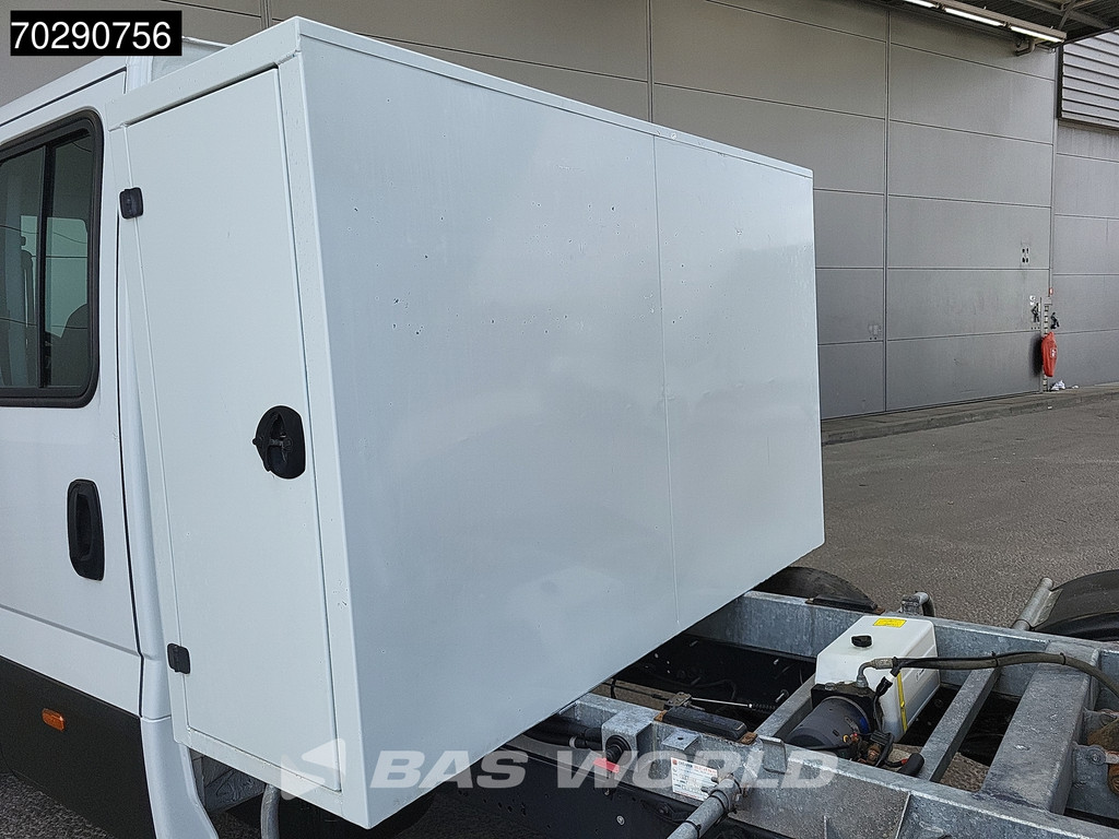 Iveco Daily 35C14 Kipper met Kist Dubbel Cabine Dubbellucht 3,5t Trekhaak Airco Cruise Euro6 Kieper Tipper Benne 2m3 Airco Trekhaak Cruise control 7