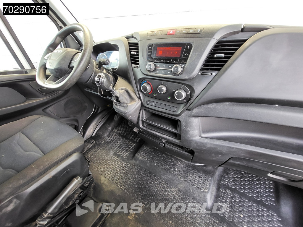 Iveco Daily 35C14 Kipper met Kist Dubbel Cabine Dubbellucht 3,5t Trekhaak Airco Cruise Euro6 Kieper Tipper Benne 2m3 Airco Trekhaak Cruise control 9