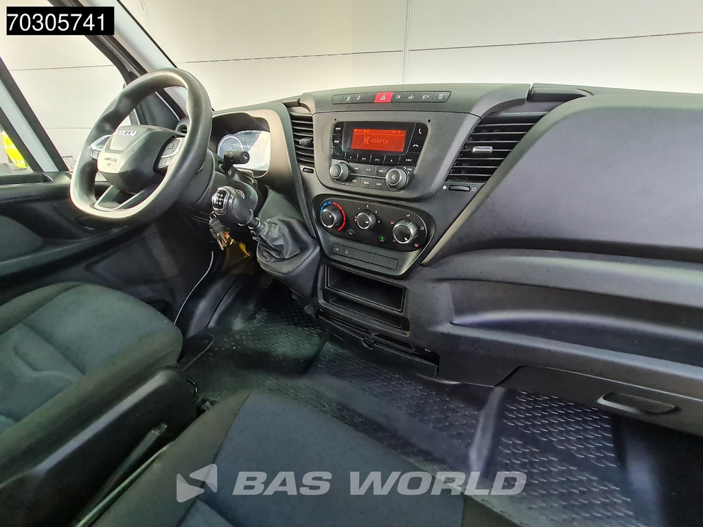 Iveco Daily 35C14 Kipper met Kist Dubbellucht 3,5t Trekhaak Airco Cruise Euro6 Tipper Benne Kieper Airco Trekhaak Cruise control 10