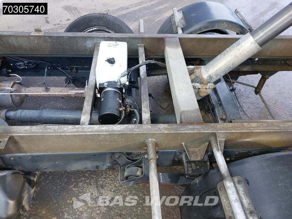 Iveco Daily 35C14 Kipper met Kist Dubbellucht 3,5t Trekhaak Airco Cruise Euro6 Tipper Benne Kieper Airco Trekhaak Cruise control 11