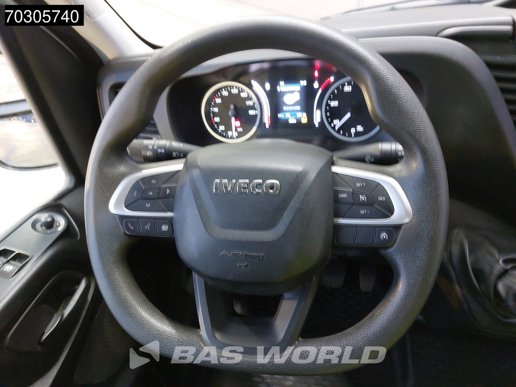 Iveco Daily 35C14 Kipper met Kist Dubbellucht 3,5t Trekhaak Airco Cruise Euro6 Tipper Benne Kieper Airco Trekhaak Cruise control 20