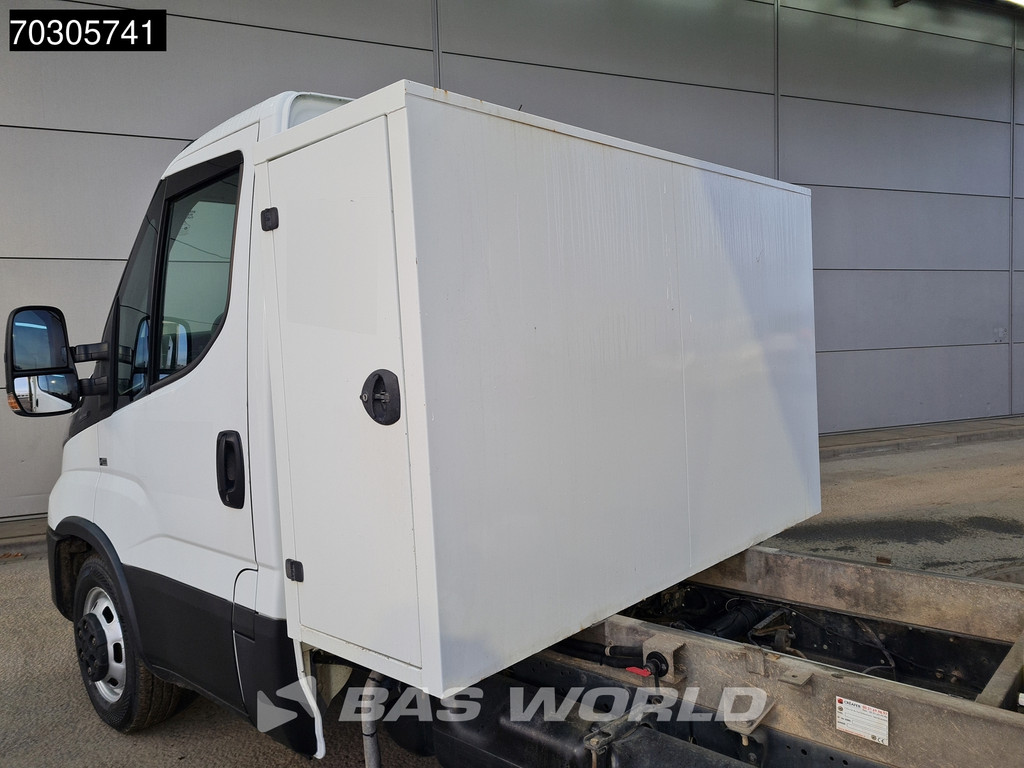 Iveco Daily 35C14 Kipper met Kist Dubbellucht 3,5t Trekhaak Airco Cruise Euro6 Tipper Benne Kieper Airco Trekhaak Cruise control 6