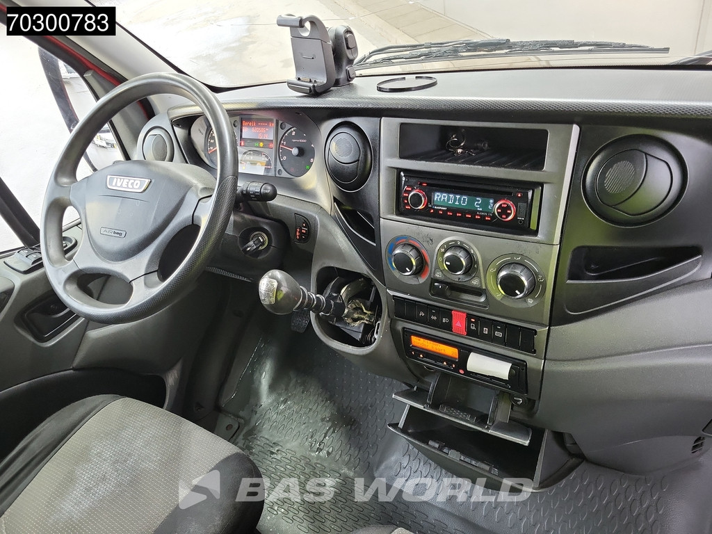 Iveco Daily 35C15 3.0L Luchtvering 2x Schuifdeur Dubbellucht L2H2 3,5t Trekhaak Cruise Parkeersensoren Euro6 L2 Trekhaak Cruise control 13
