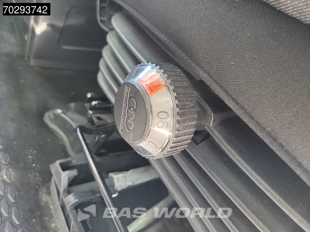 Iveco Daily 35C16 3.0L Bakwagen Dubbellucht Airco Cruise Euro6 Meubelbak Koffer 19m3 Airco Cruise control 18