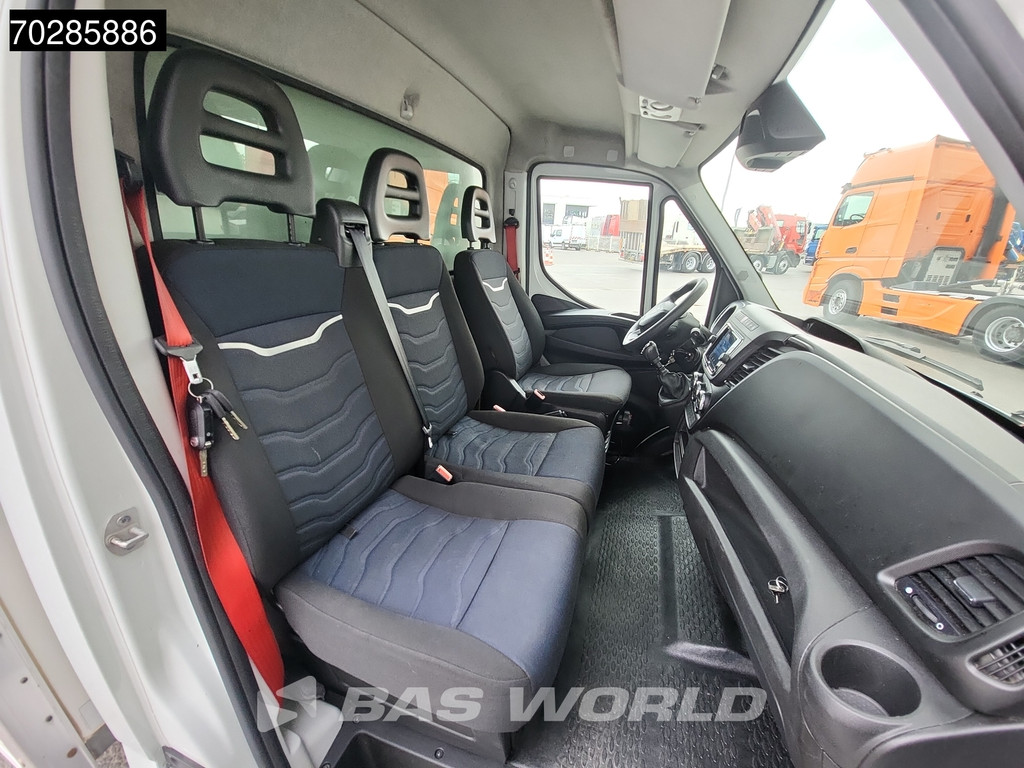 Iveco Daily 35C16 3.0L Bakwagen Laadklep Zijdeur Camera Airco Cruise Koffer Meubelbak 20m3 Airco Cruise control 15