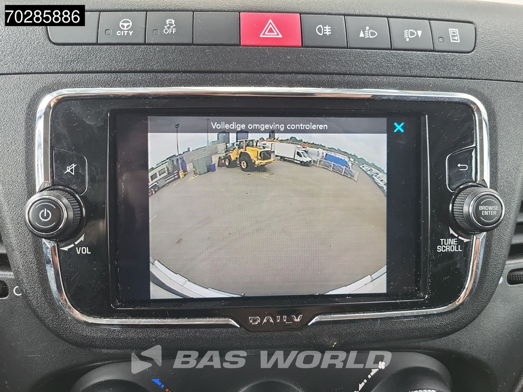 Iveco Daily 35C16 3.0L Bakwagen Laadklep Zijdeur Camera Airco Cruise Koffer Meubelbak 20m3 Airco Cruise control 17