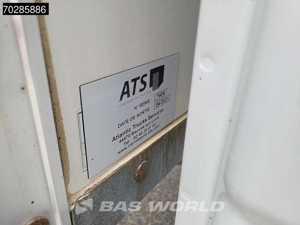 Iveco Daily 35C16 3.0L Bakwagen Laadklep Zijdeur Camera Airco Cruise Koffer Meubelbak 20m3 Airco Cruise control 21