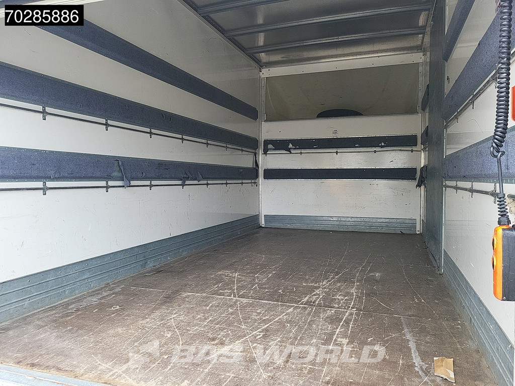 Iveco Daily 35C16 3.0L Bakwagen Laadklep Zijdeur Camera Airco Cruise Koffer Meubelbak 20m3 Airco Cruise control 9