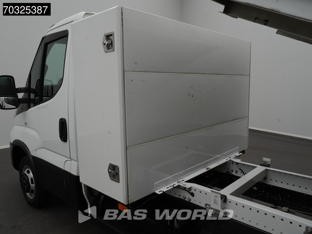 Iveco Daily 35C16 3.0L Kipper Dubbellucht 3,5t Trekhaak Navi Airco Cruise Camera Euro6 Kieper Airco Trekhaak Cruise control 10
