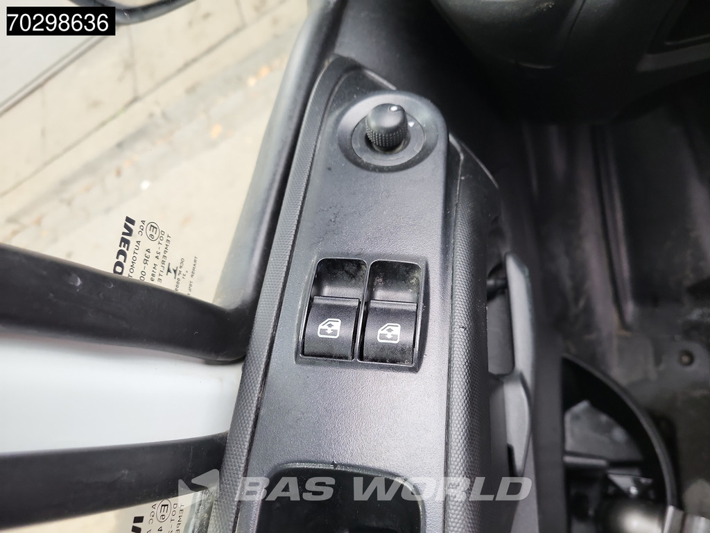 Iveco Daily 35C16 3.0L Kipper met Kist 3.5t trekhaak Tipper Benne Airco Cruise Euro6 Airco Trekhaak Cruise control 17