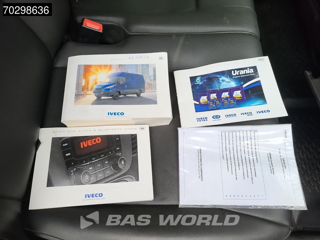 Iveco Daily 35C16 3.0L Kipper met Kist 3.5t trekhaak Tipper Benne Airco Cruise Euro6 Airco Trekhaak Cruise control 19