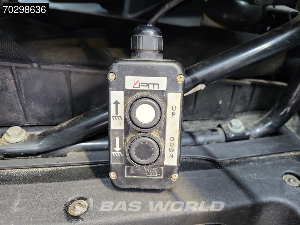 Iveco Daily 35C16 3.0L Kipper met Kist 3.5t trekhaak Tipper Benne Airco Cruise Euro6 Airco Trekhaak Cruise control 20