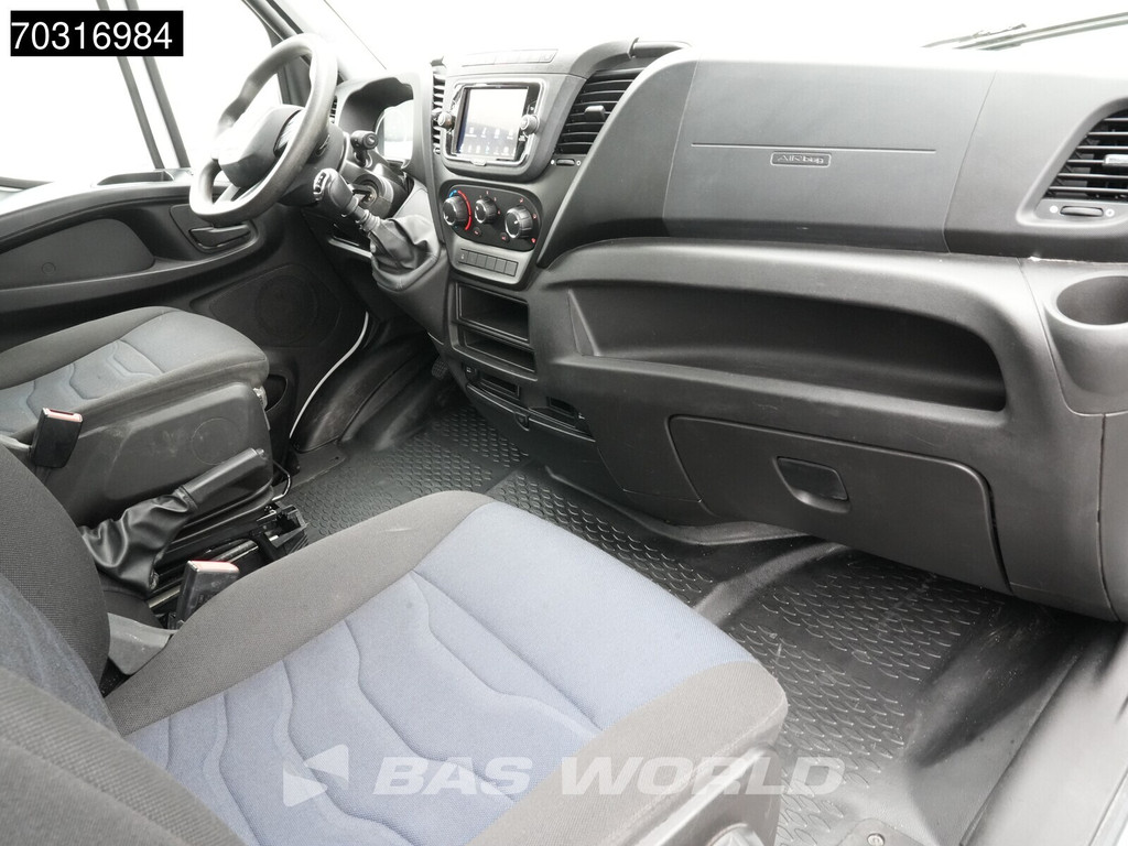 Iveco Daily 35C16 3.0L Kipper met Kist Dubbel Cabine Dubbellucht 3,5t Trekhaak Navi Airco Cruise Camera Euro6 Tipper Benne Kieper Airco Trekhaak Cruise control 15