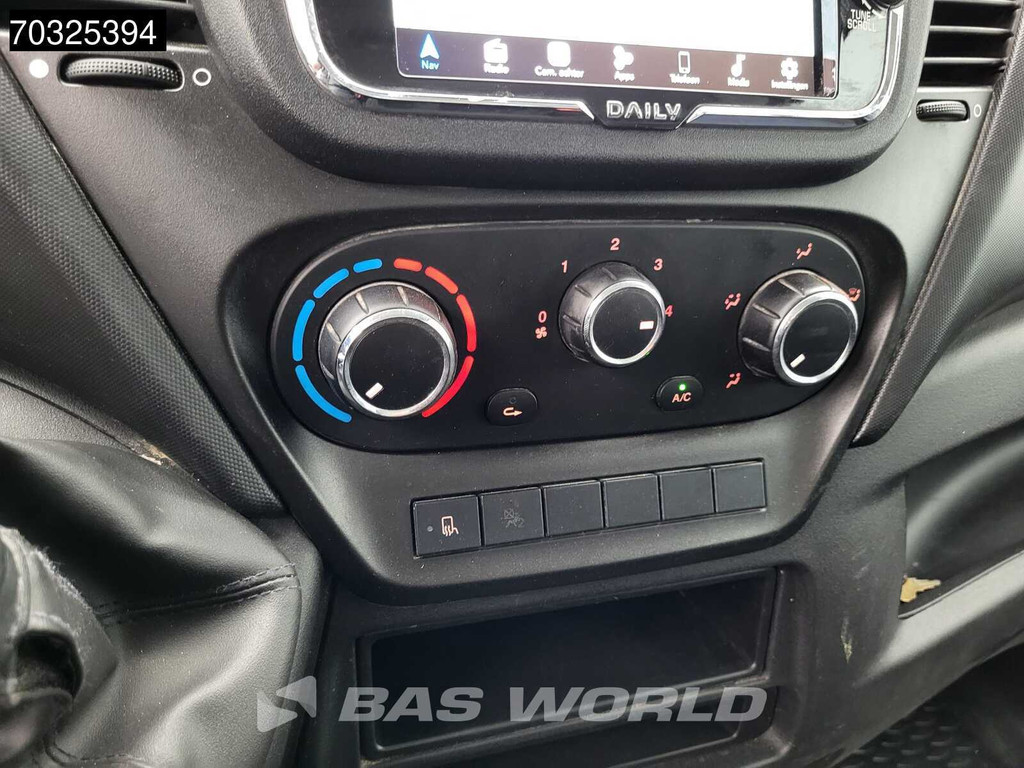 Iveco Daily 35C16 3.0L Kipper met Kist Dubbel Cabine Dubbellucht 3,5t Trekhaak Navi Airco Cruise Camera Euro6 Tipper Benne Kieper Airco Trekhaak Cruise control 19