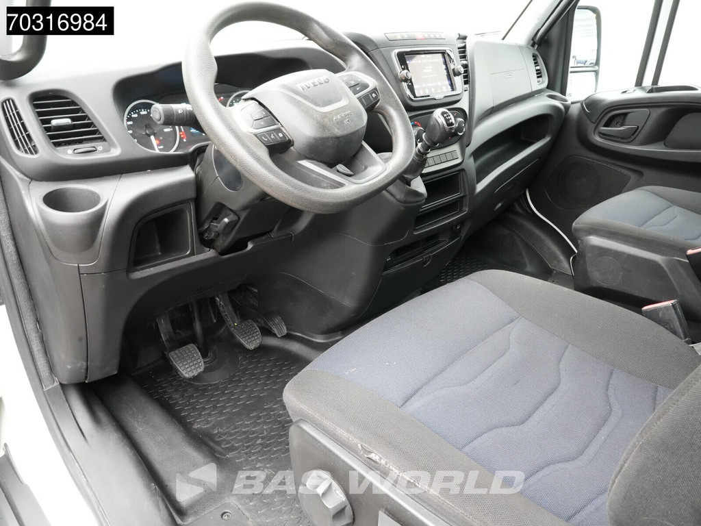 Iveco Daily 35C16 3.0L Kipper met Kist Dubbel Cabine Dubbellucht 3,5t Trekhaak Navi Airco Cruise Camera Euro6 Tipper Benne Kieper Airco Trekhaak Cruise control 5