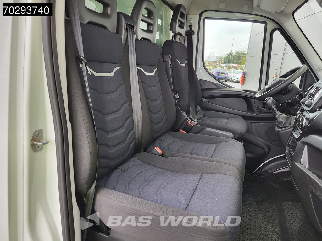 Iveco Daily 35C16 3.0L Laadklep 160PK Dubbellucht Bakwagen Airco Cruise Euro6 Meubelbak Koffer 20m3 Airco Cruise control 12
