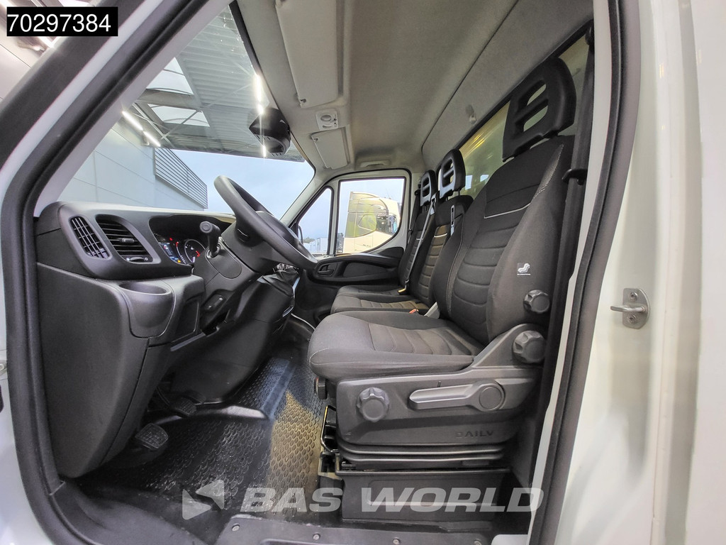 Iveco Daily 35C16 3.0L Laadklep Dubbellucht 160PK Bakwagen Airco Cruise Euro6 Meubelbak Koffer Airco Cruise control 10