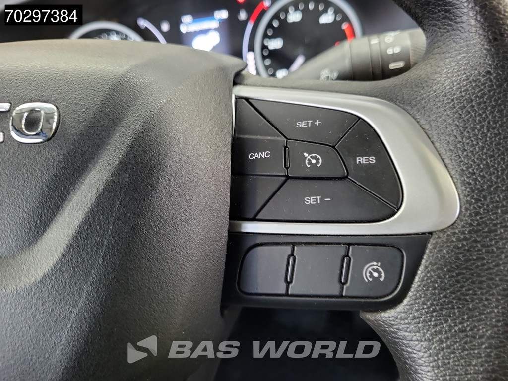 Iveco Daily 35C16 3.0L Laadklep Dubbellucht 160PK Bakwagen Airco Cruise Euro6 Meubelbak Koffer Airco Cruise control 18