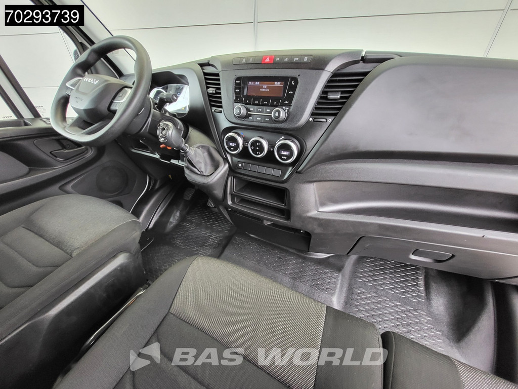 Iveco Daily 35C16 3.0L Laadklep Dubbellucht Bakwagen 160PK Airco Cruise DHollandia Euro6 Meubelbak Koffer 21m3 Airco Cruise control 10