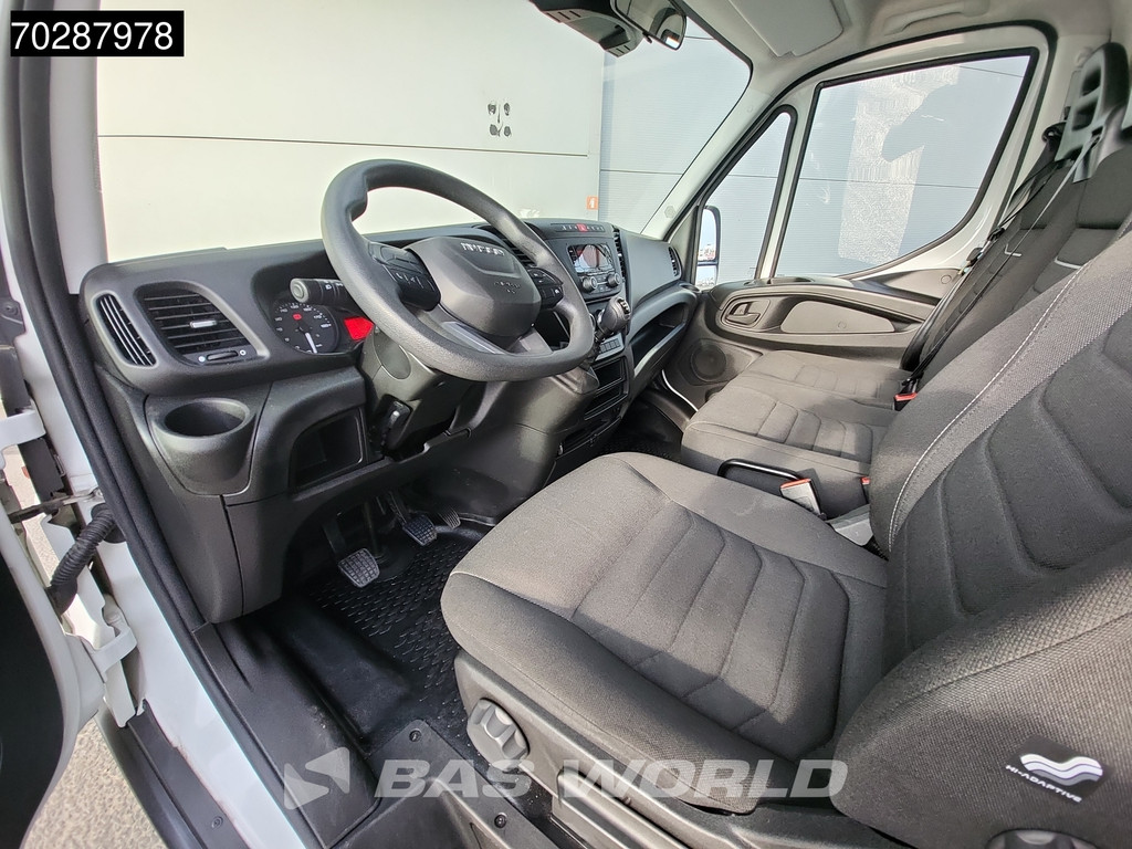 Iveco Daily 35C16 3.0L Laadklep Dubbellucht Bakwagen Airco Cruise Camera Euro6 Meubelbak Koffer 20m3 Airco Cruise control 13