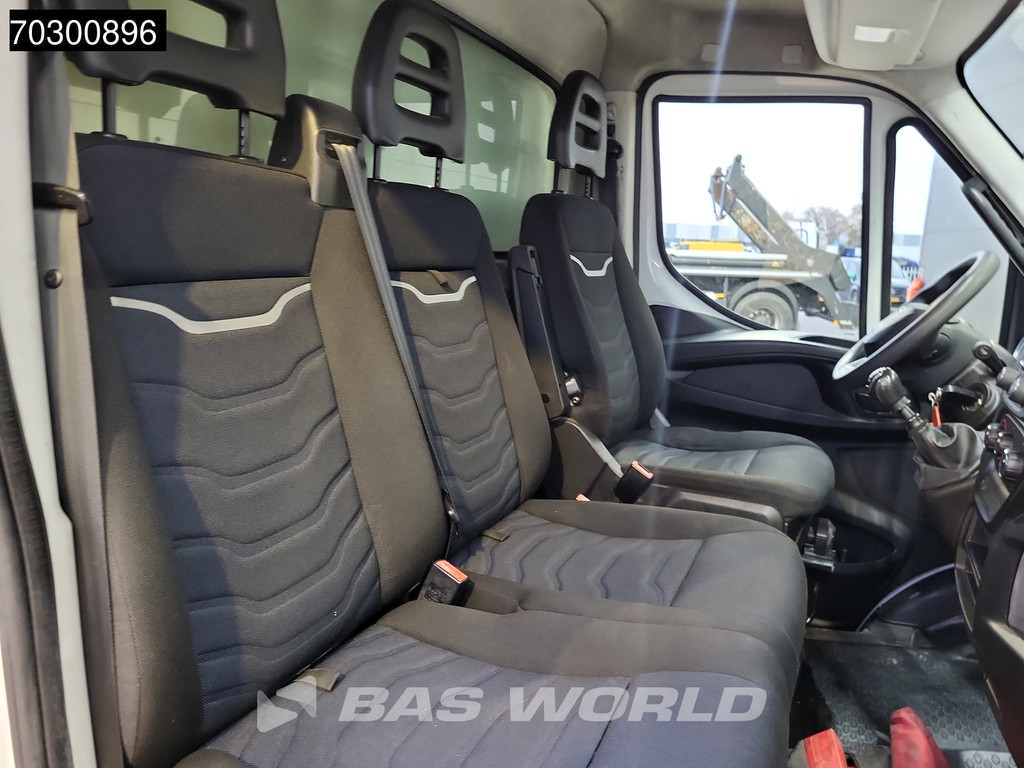Iveco Daily 35C16 3.0L Laadklep Dubbellucht Bakwagen Airco Cruise DHollandia Euro6 Meubelbak Koffer Airco Cruise control 12