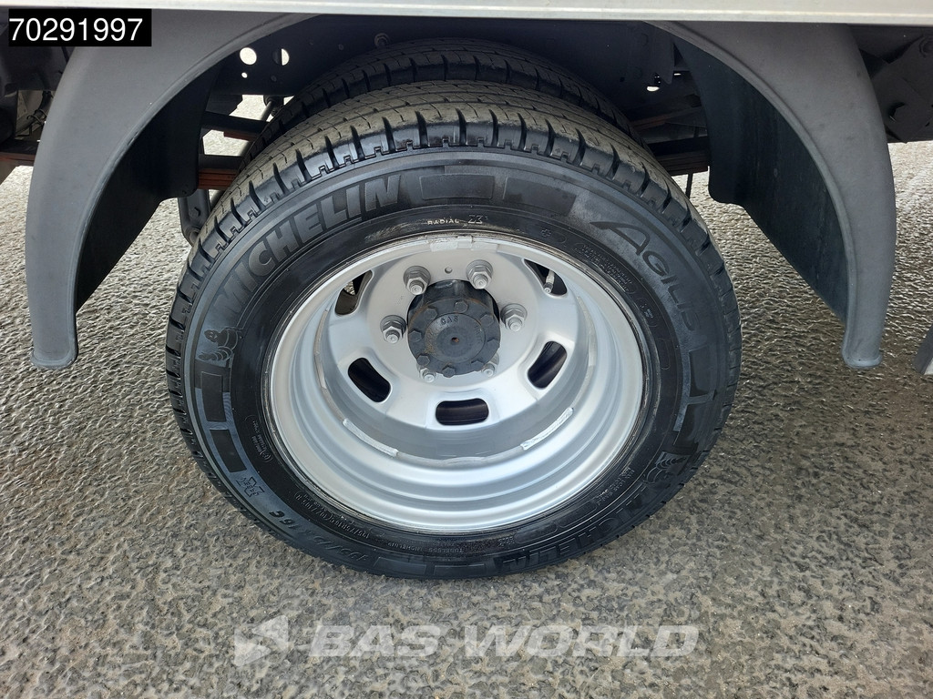 Iveco Daily 35C16 3.0L Laadklep Zijdeur Bakwagen 160PK Airco Cruise Camera DHollandia Euro6 Meubelbak Koffer 20m3 Airco Cruise control 21