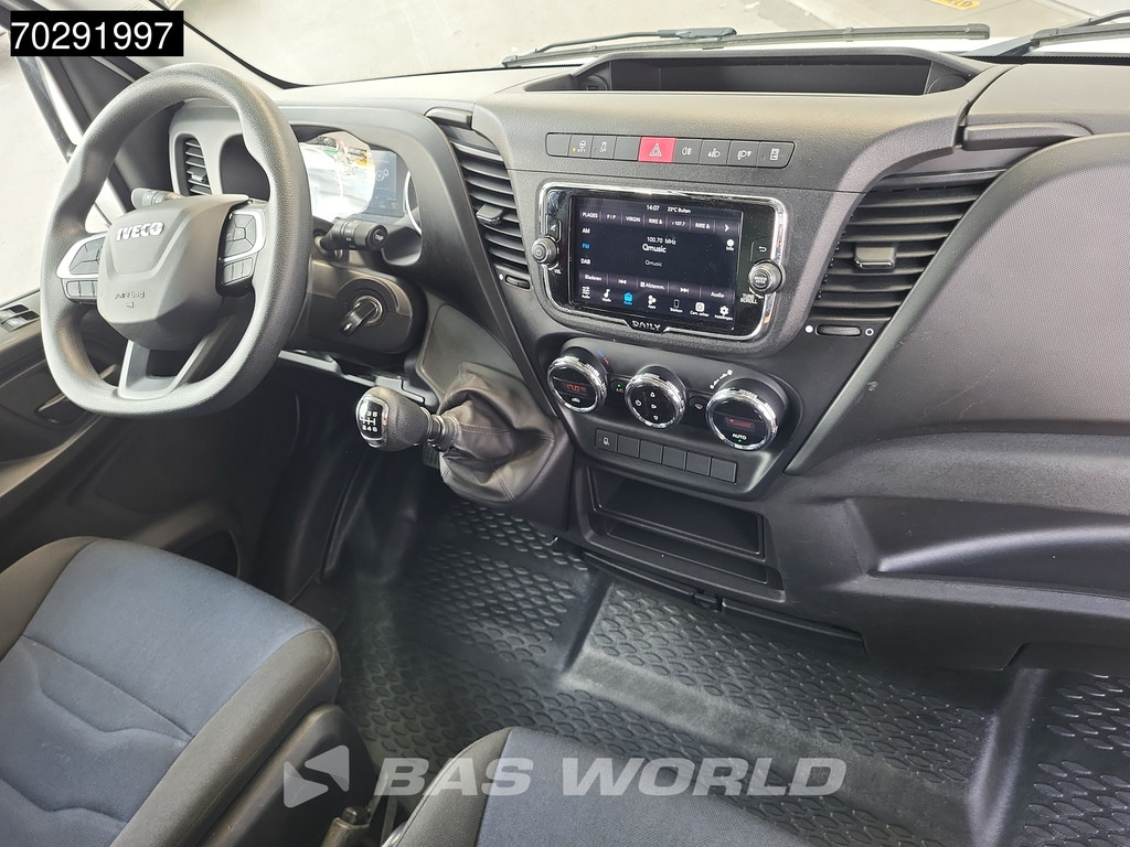 Iveco Daily 35C16 3.0L Laadklep Zijdeur Bakwagen 160PK Airco Cruise Camera DHollandia Euro6 Meubelbak Koffer 20m3 Airco Cruise control 9